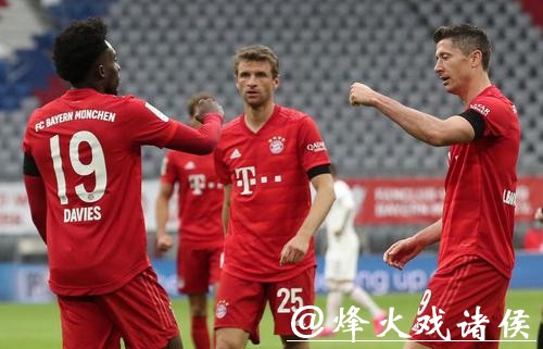 德甲-穆勒戴维斯传射莱万破门 拜仁5-2法兰克福 德甲-穆勒戴维斯传射莱万破门 拜仁5-2法兰克福